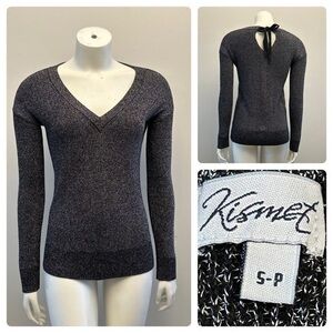KISMET sparkly long sleeve sweater top with tie neck. Stretch. Size small